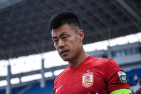 开云棋牌德甲清晨再迎强敌，山东泰山门线救险，主帅态度——话题不断，年轻球员得到机会的简单介绍